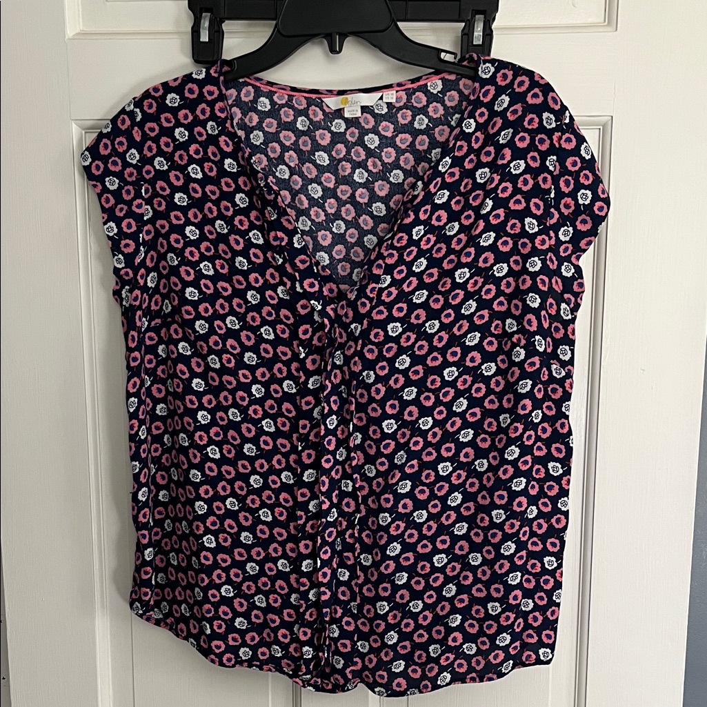 Boden Navy Cap Sleeve Blouse With Pink & White Floral Dots